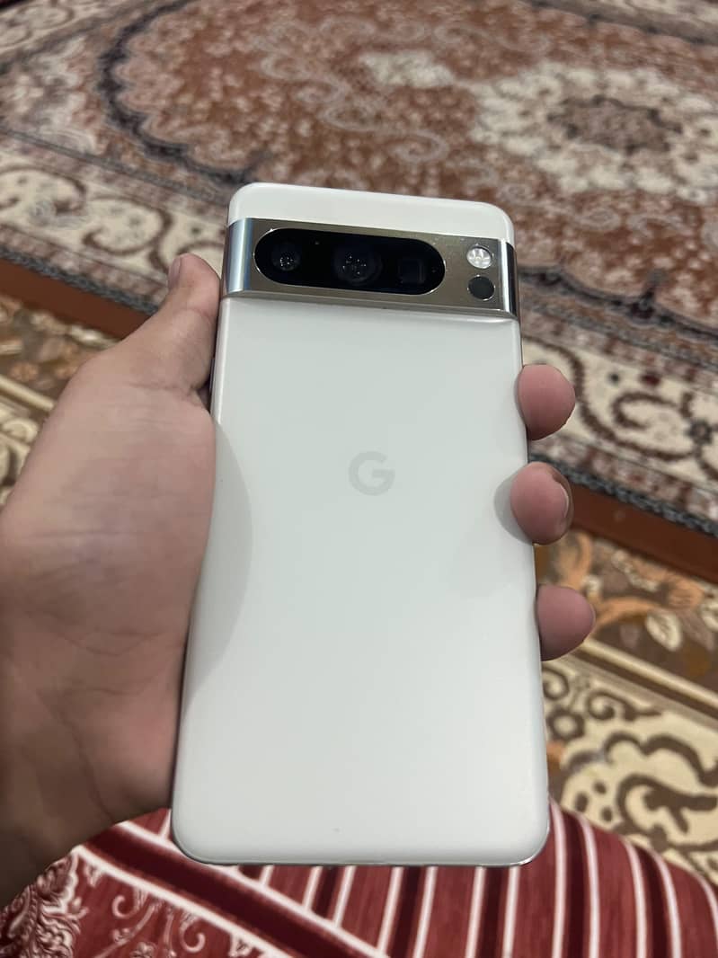 Google Pixel 8 Pro 0