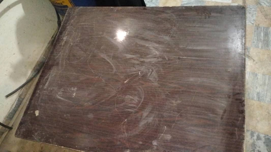 large table 0