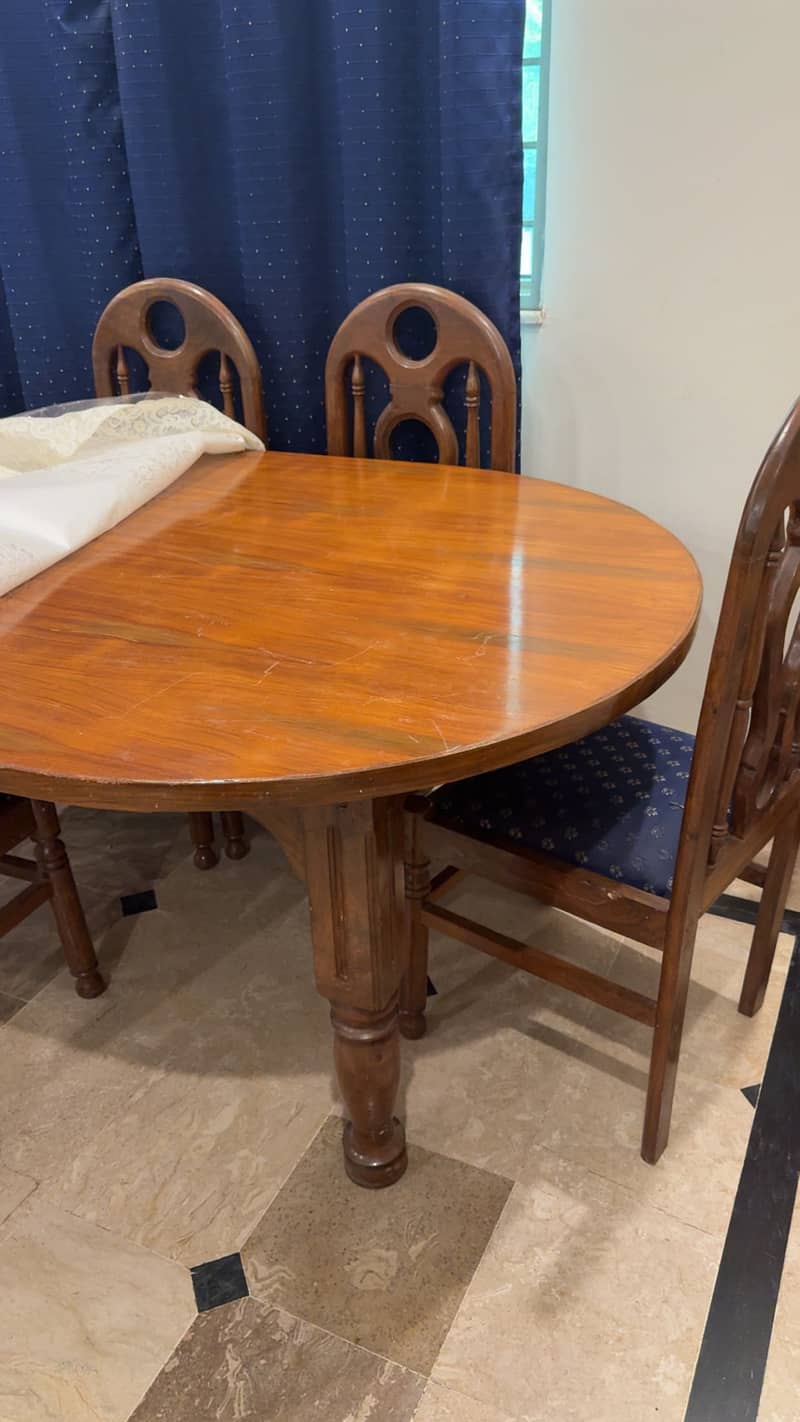 Dinning table with chairs 1