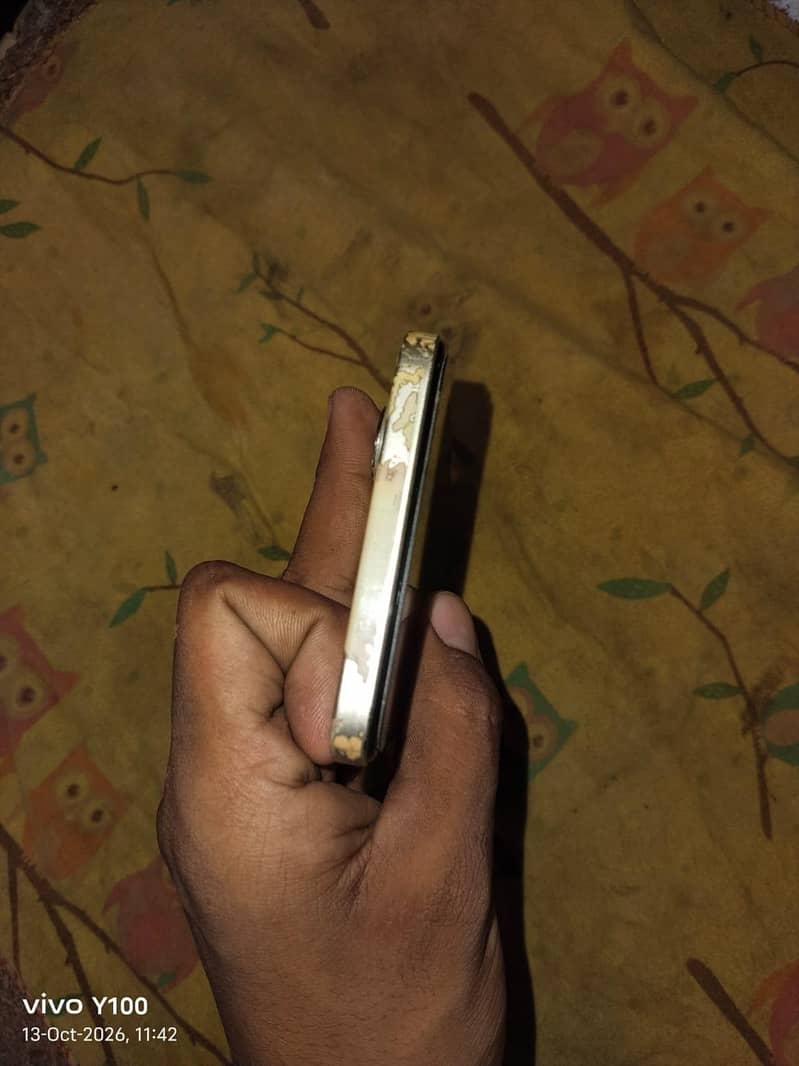 Itel S25 4