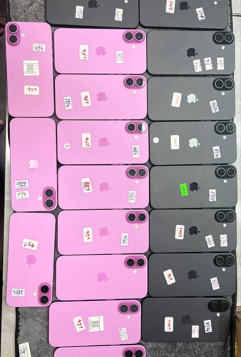 Apple iPhone 16 Plus 128GB 0