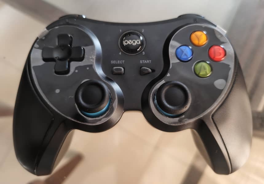 iPega Wireless BT controller in BEST condition! 0