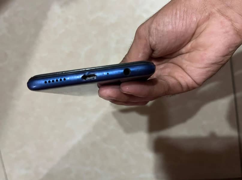 Samsung a10s 3