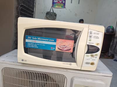 LG microwave oven