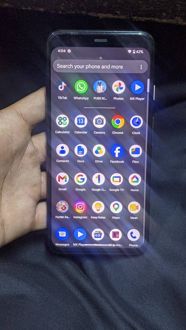 Google Pixel 4 SCRATCH LESS 1