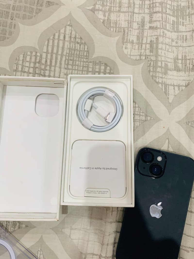 Apple iPhone 14 3