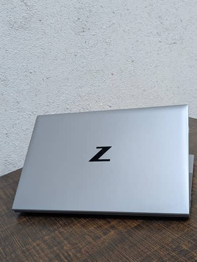 HP Zbook firefly 14 G8 Core i7 11th Generation 16gb 286gb /Laptop