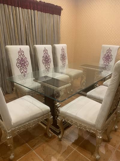 Premium Royal Style Dining Table Set (8 Chairs) - Excellent Condition