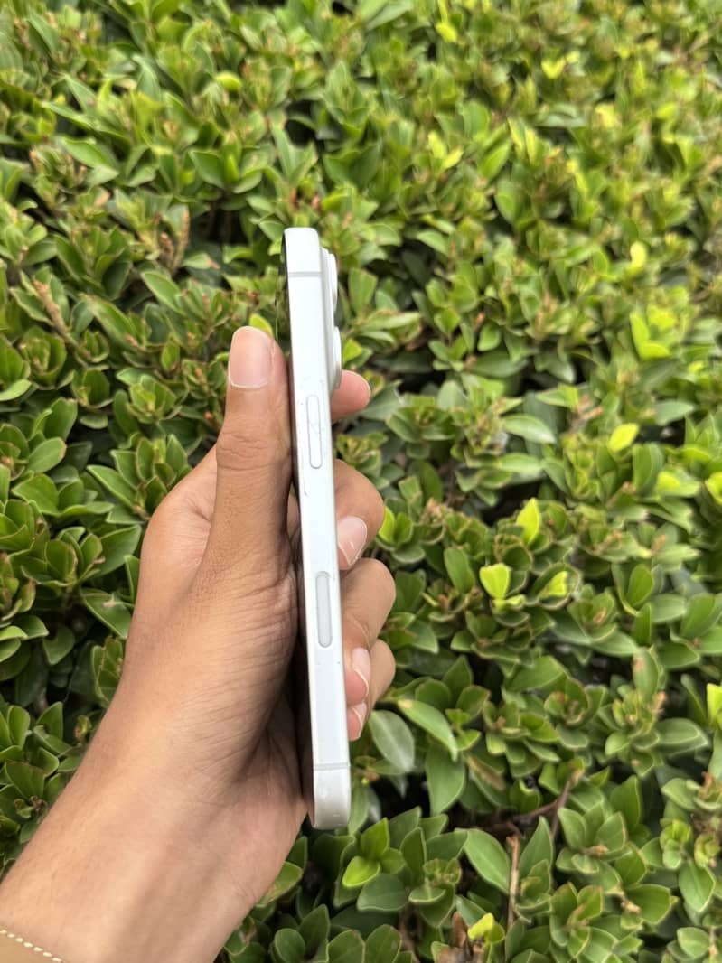 Apple iPhone 17 Pro 4