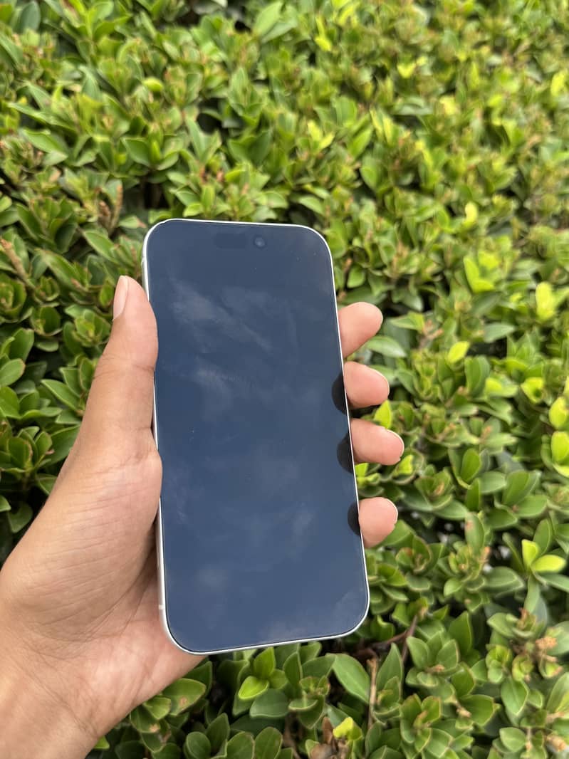 Apple iPhone 17 Pro 6