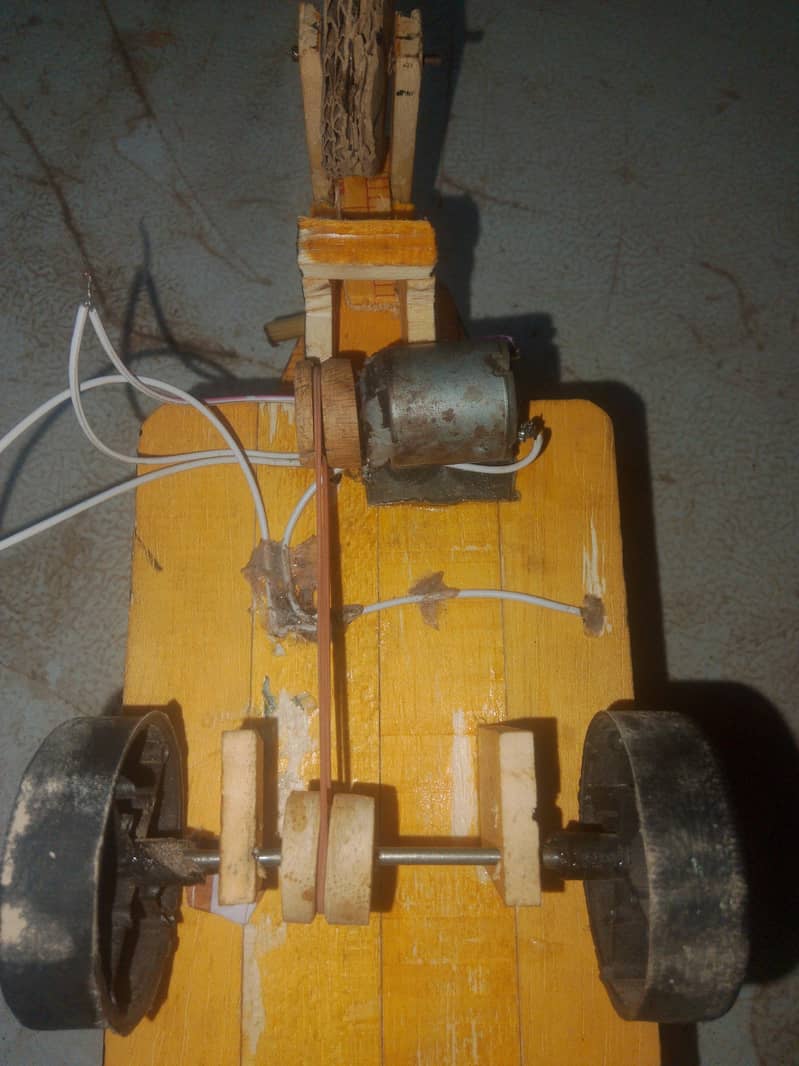rechargeable auto riksha 1