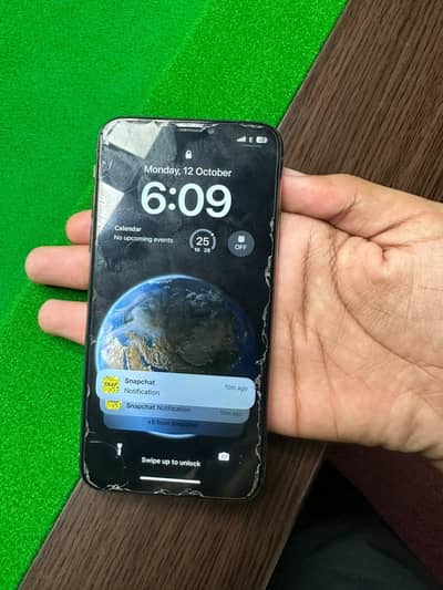 Apple iPhone XS