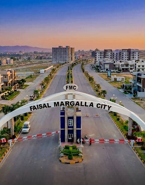 35x70 Corner Plot for Sale in FMC B-17 | Solid Plot | Open NDC 2