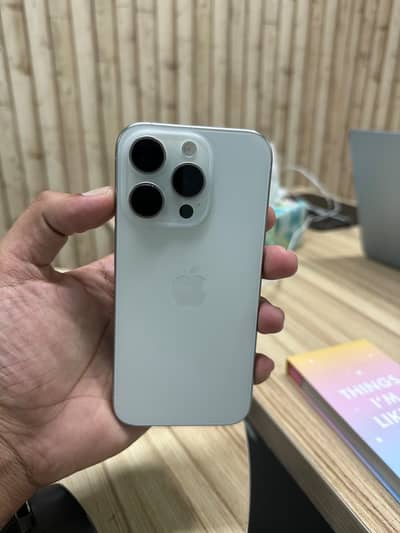 Apple iPhone 15 Pro