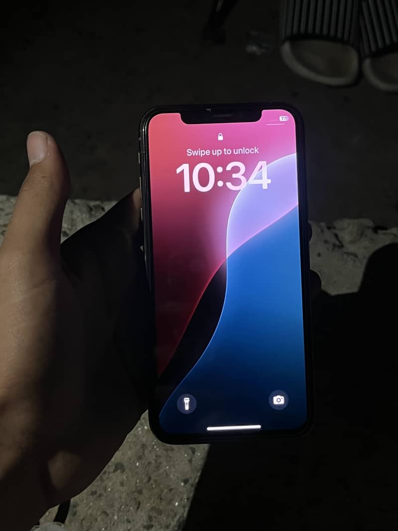 Apple iPhone XS 1