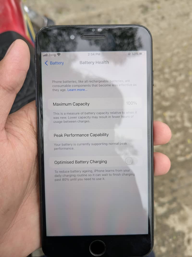 Apple iPhone 7 Plus 5