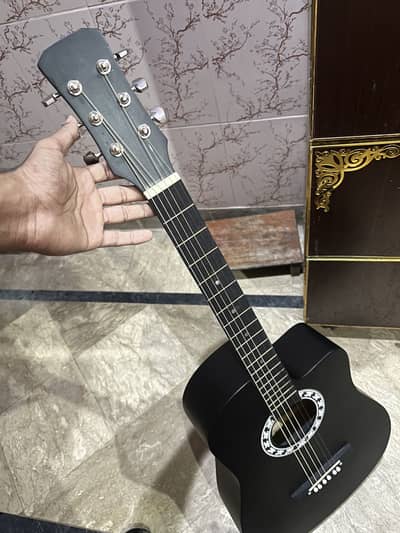 Urgent guiter sale