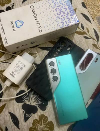Tecno CAMON 40 Pro