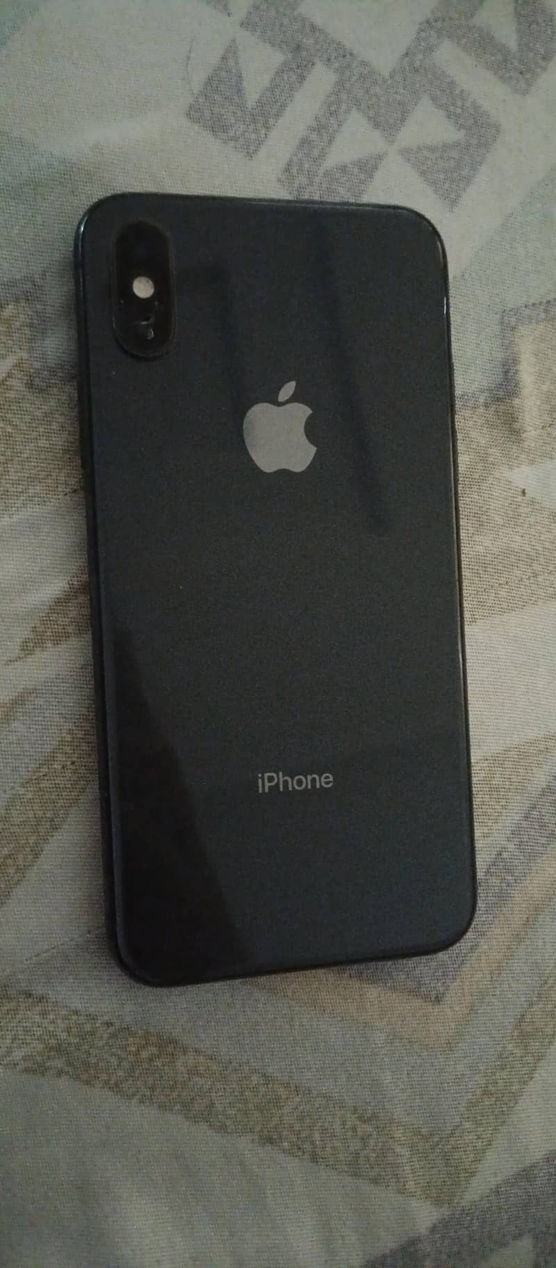 Apple iPhone XS 1