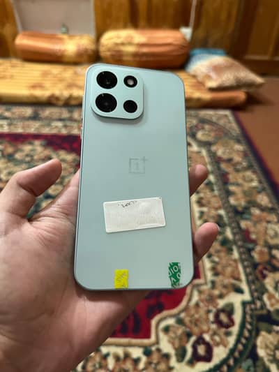 One Plus Turbo 6 (Need cash )