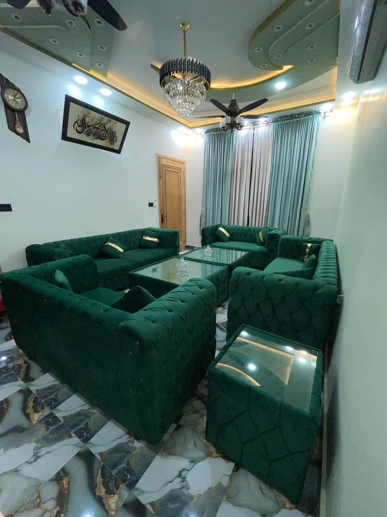 Sofa set 0