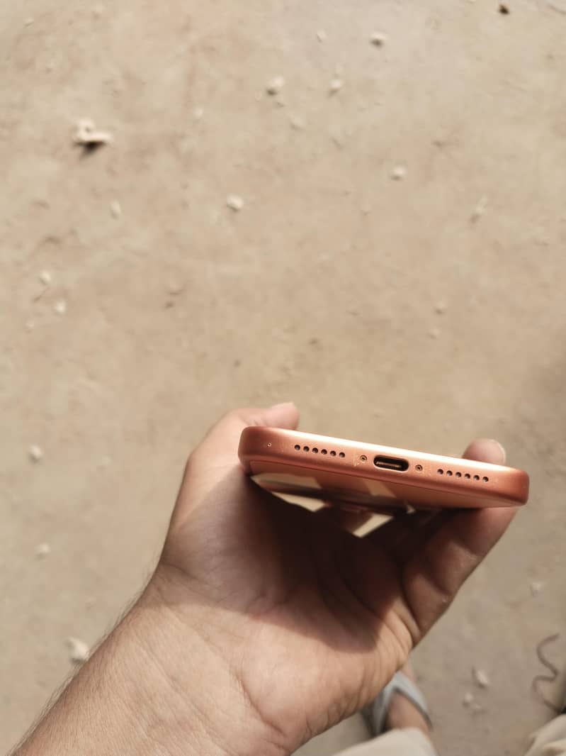 Apple iPhone 17 Pro Max sim non active 2