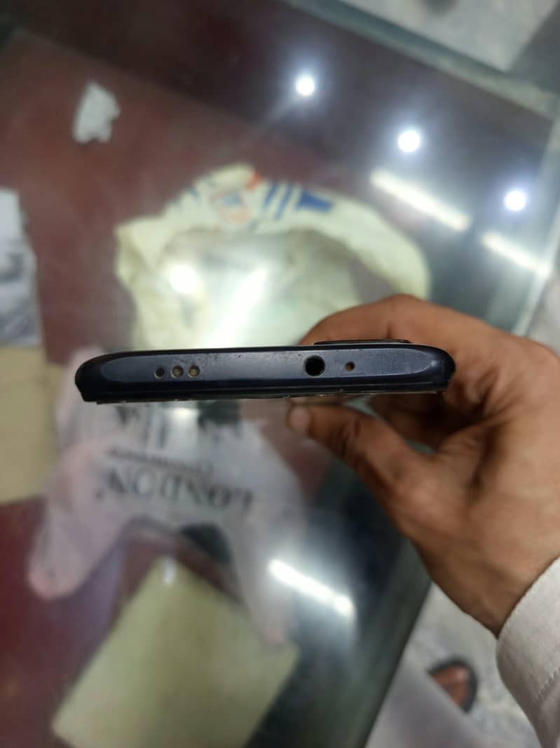 Xiaomi Redmi 9T 4