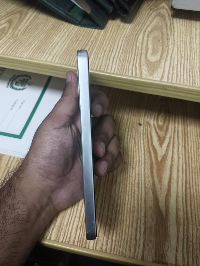 OPPO A6s pro 5