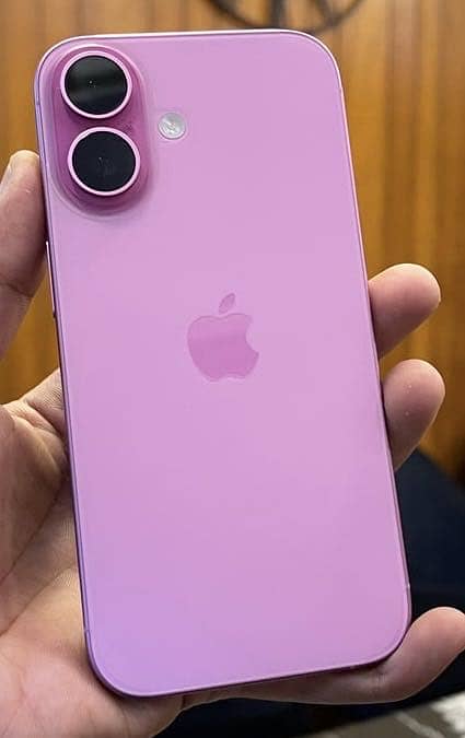 Apple iPhone 16 0