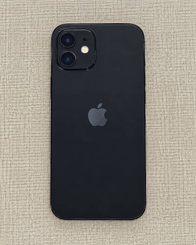 Apple iPhone 12