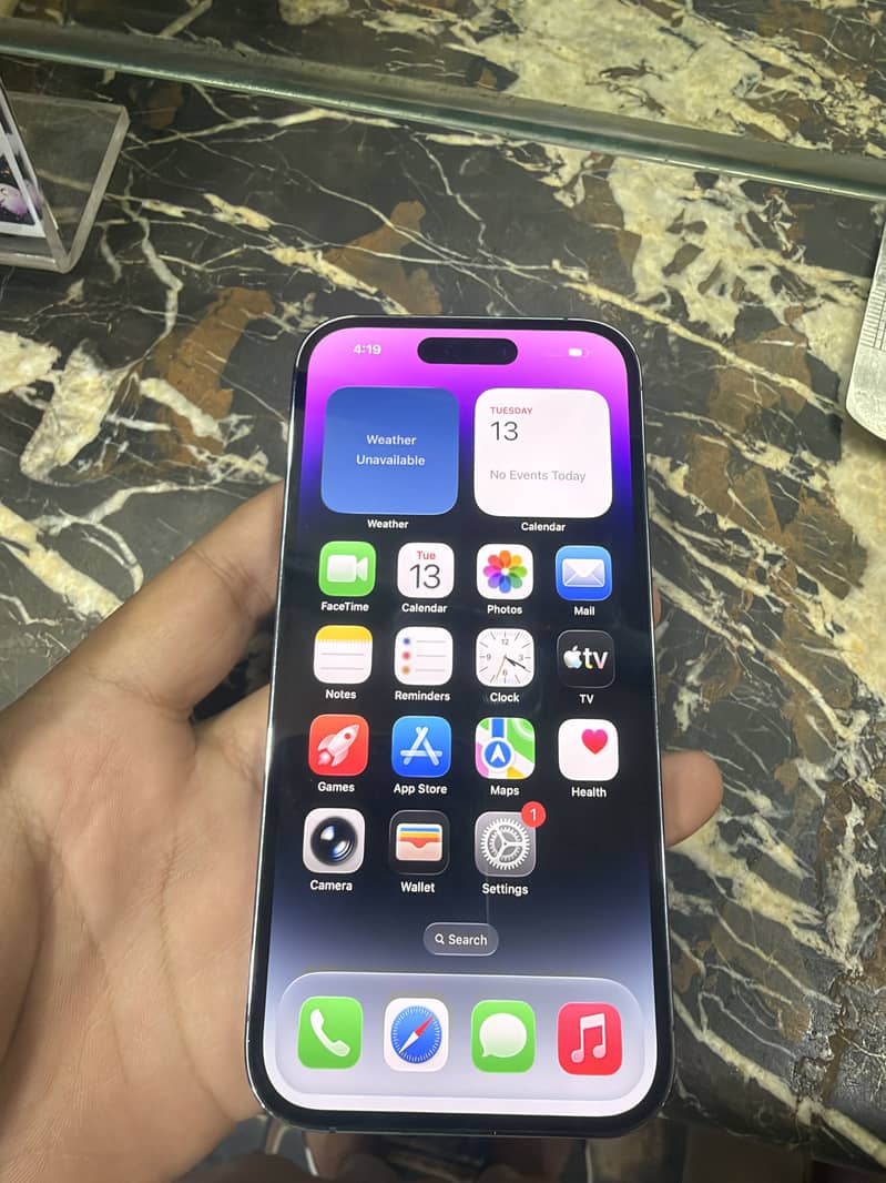 Apple iPhone 14 Pro 1