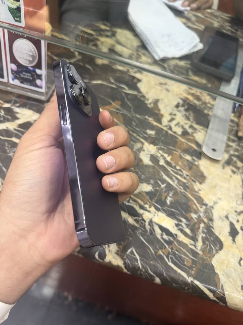 Apple iPhone 14 Pro 3
