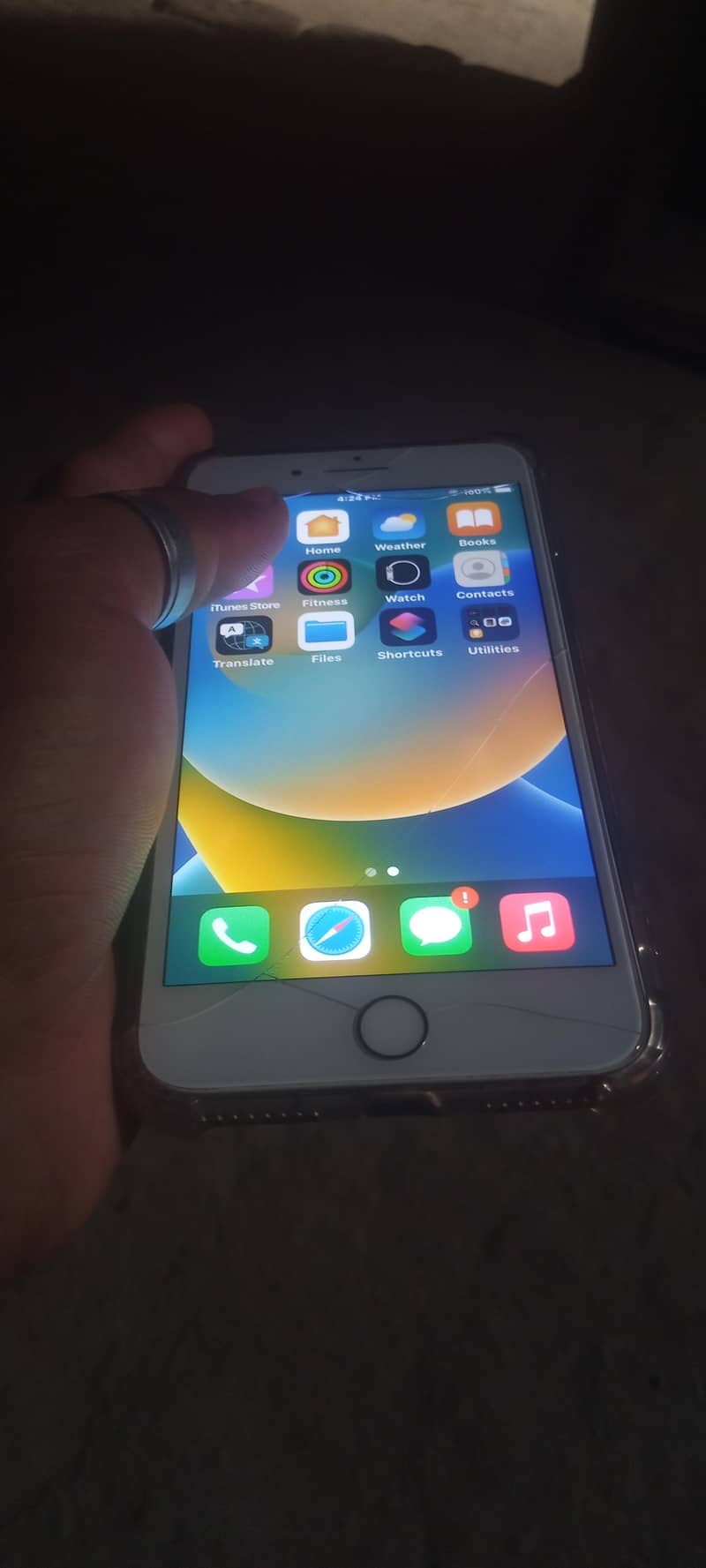 Apple iPhone 8 Plus 4