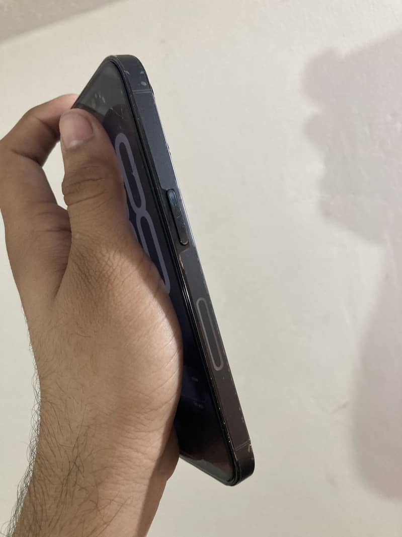 Apple iPhone 14 Pro 4