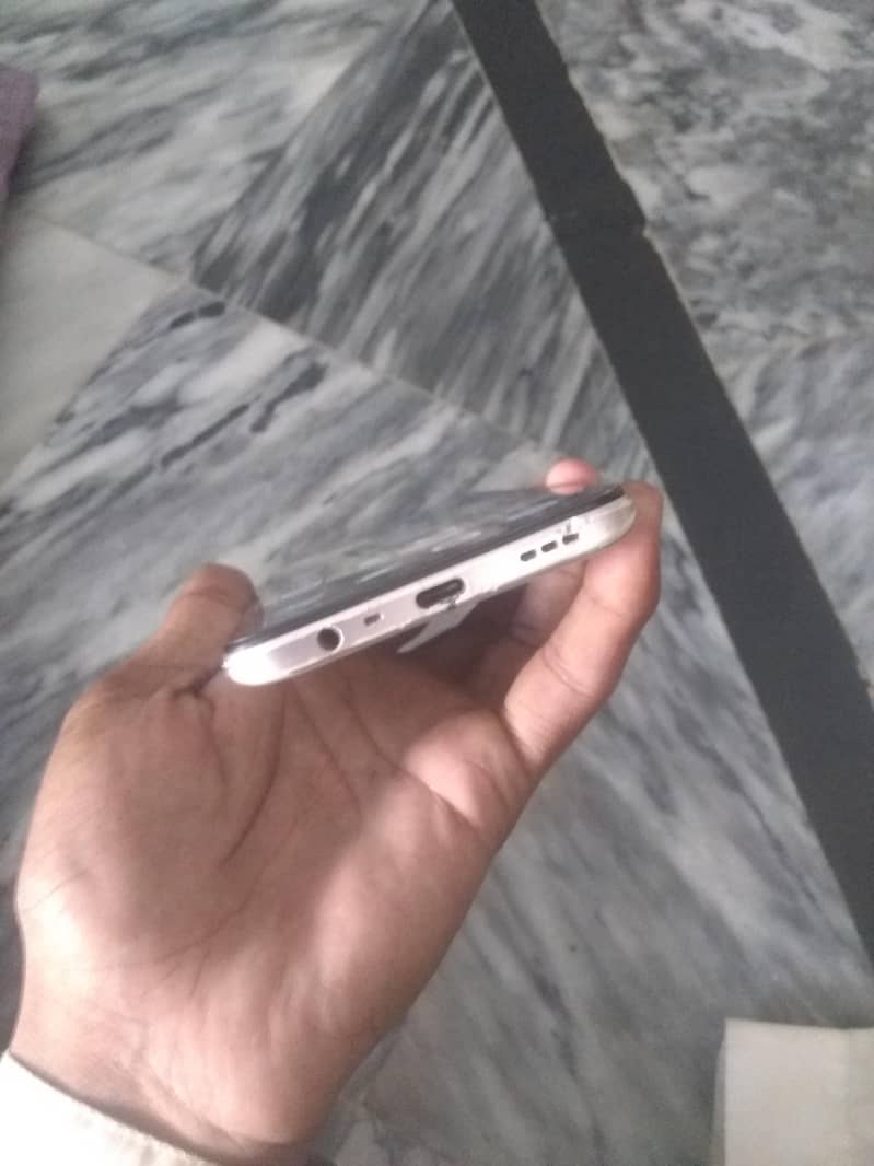 OPPO A5 2