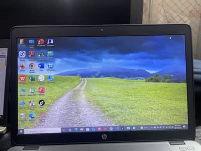 HP ELITEBOOK 850 G2 i5/5th generation 1GB graphic card