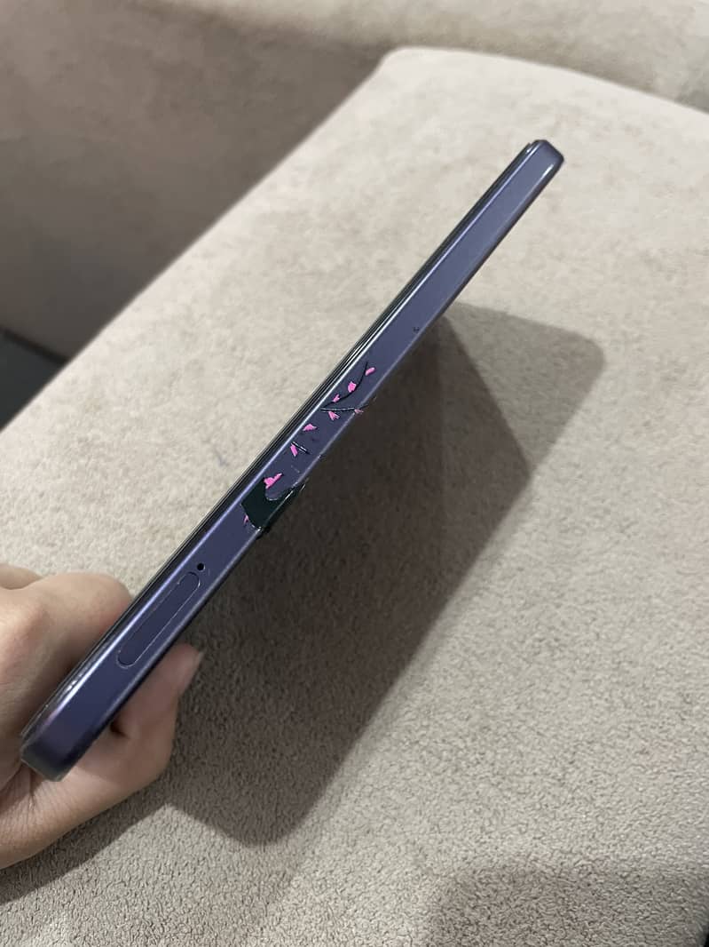 OPPO A6k 3