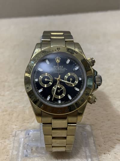 Antique watches in lowest price All with different price dm for prices