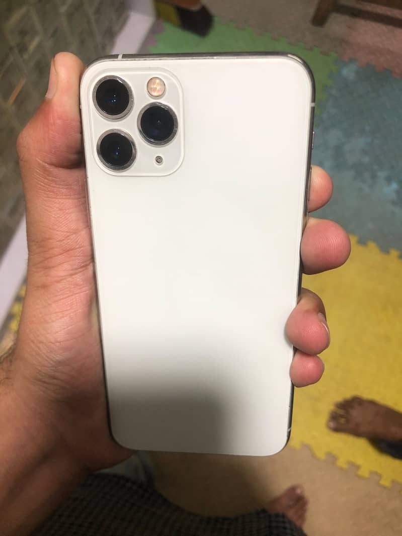 Apple iPhone 11 Pro 0