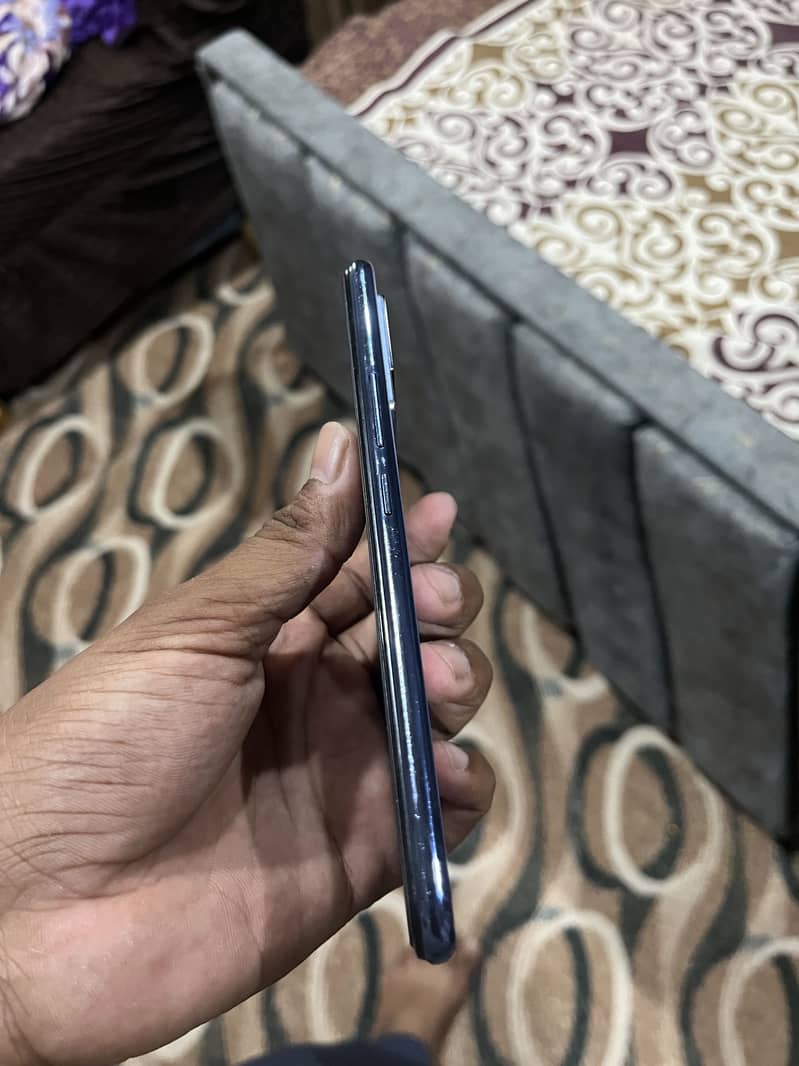 Vivo V21e 2