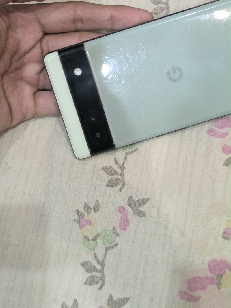 Google Pixel 6a 3