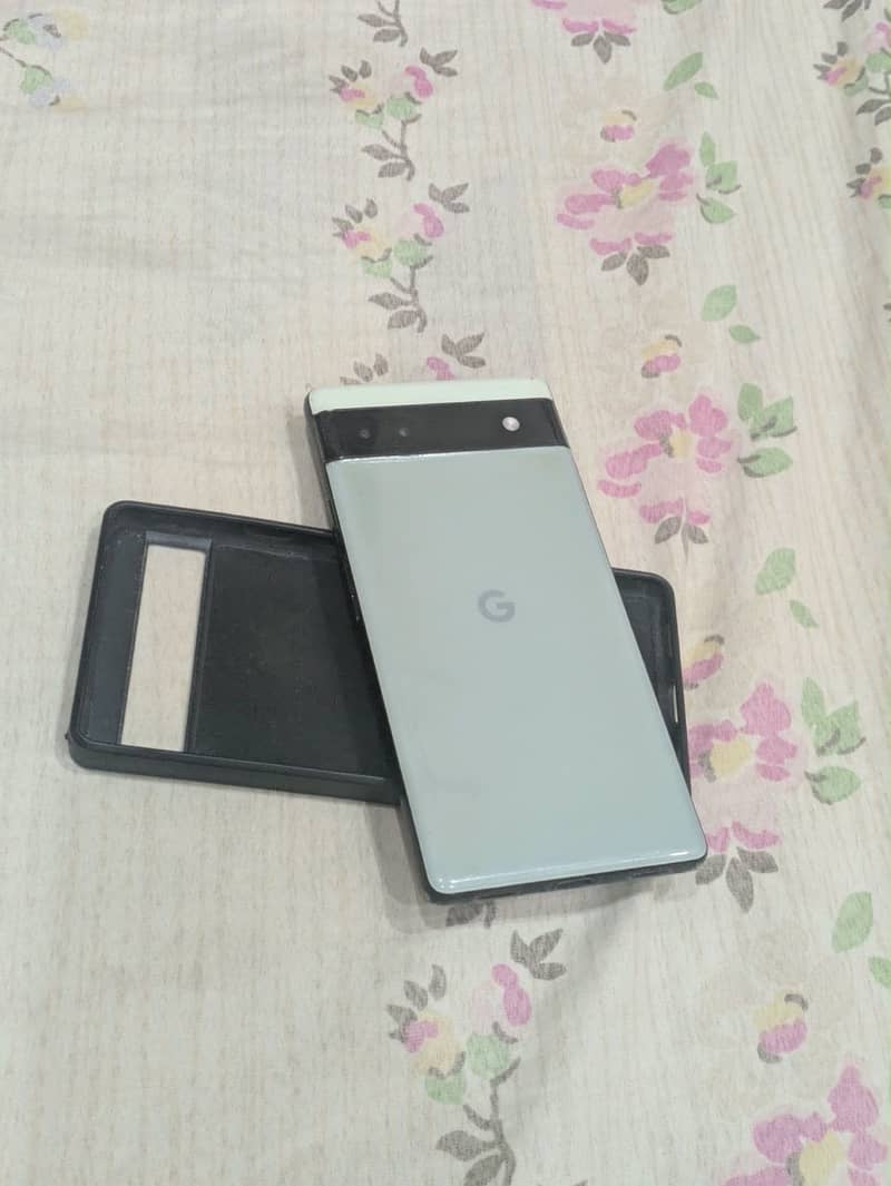 Google Pixel 6a 5