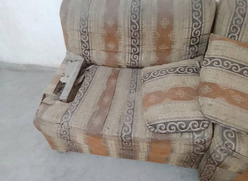 4sofa 6 pillow 2