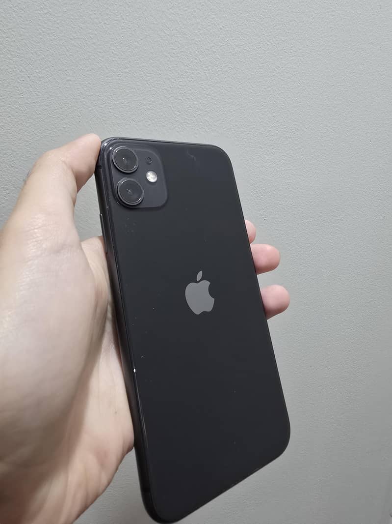 Apple iPhone 11 0