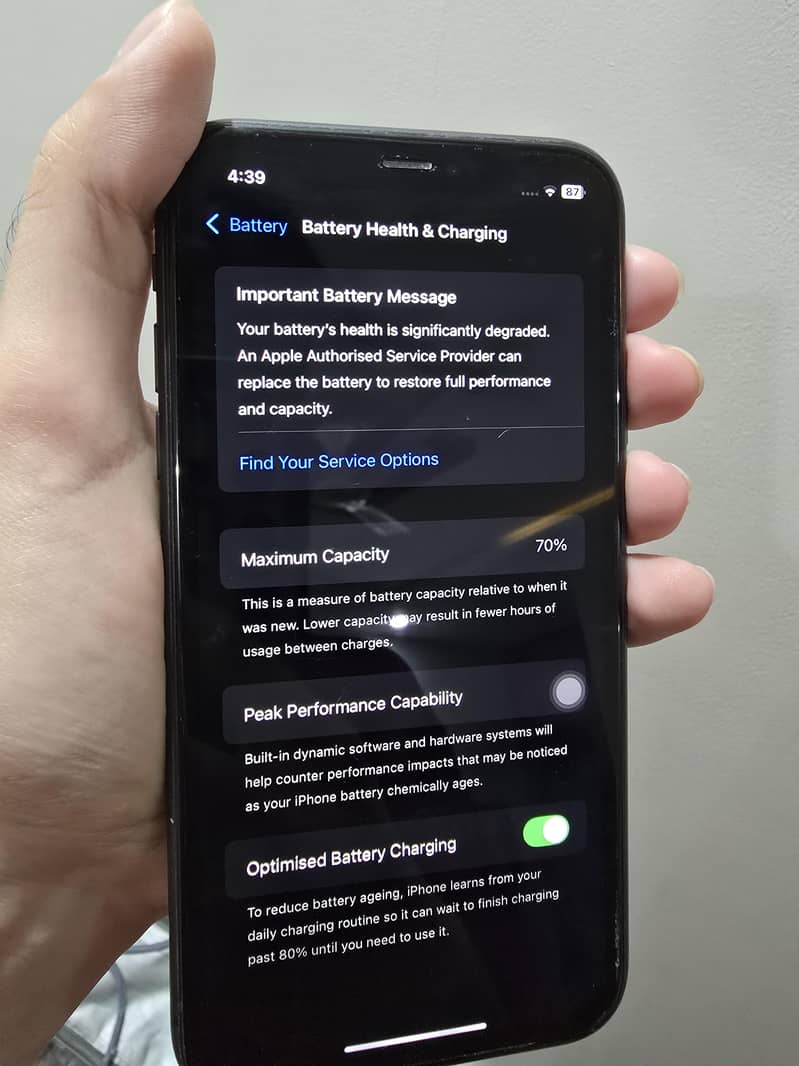 Apple iPhone 11 7