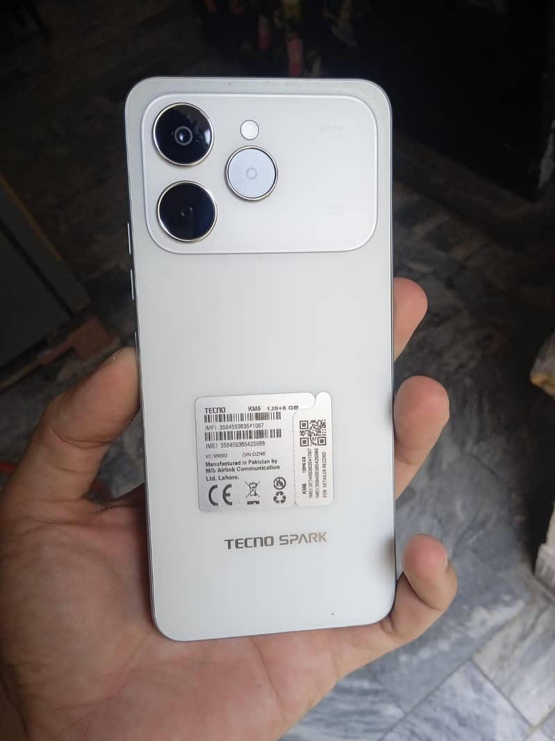 Tecno spark 40 2