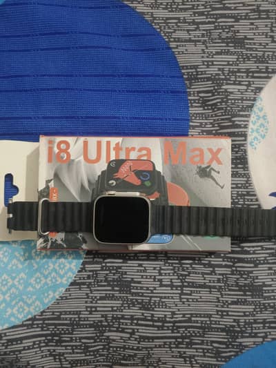 smart watch with box charger condition 10by10