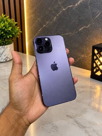 Apple iPhone 14 Pro Max 256gb 4 month complete sim time HK MODEL