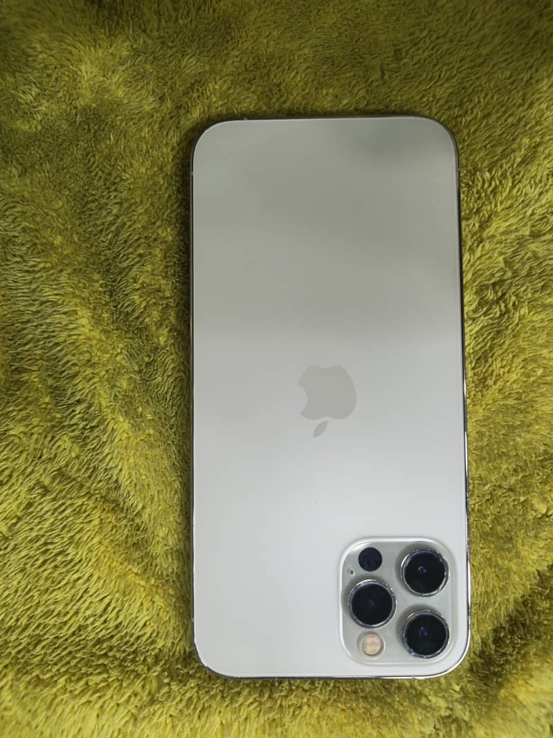 Apple iPhone 12 Pro 0