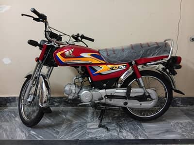 Honda cd 70 model 24/25 lush condition (Urgent sale )